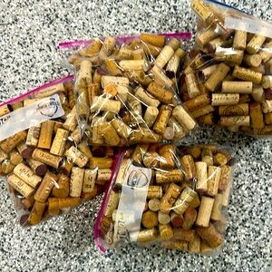 1 Gallon Bag of Wine Corks